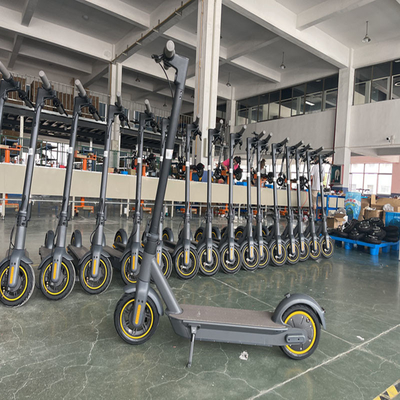 Schwanzloser Prüfer Aluminiumlegierungs-elektrischer Bluetooth-Roller-30km/H